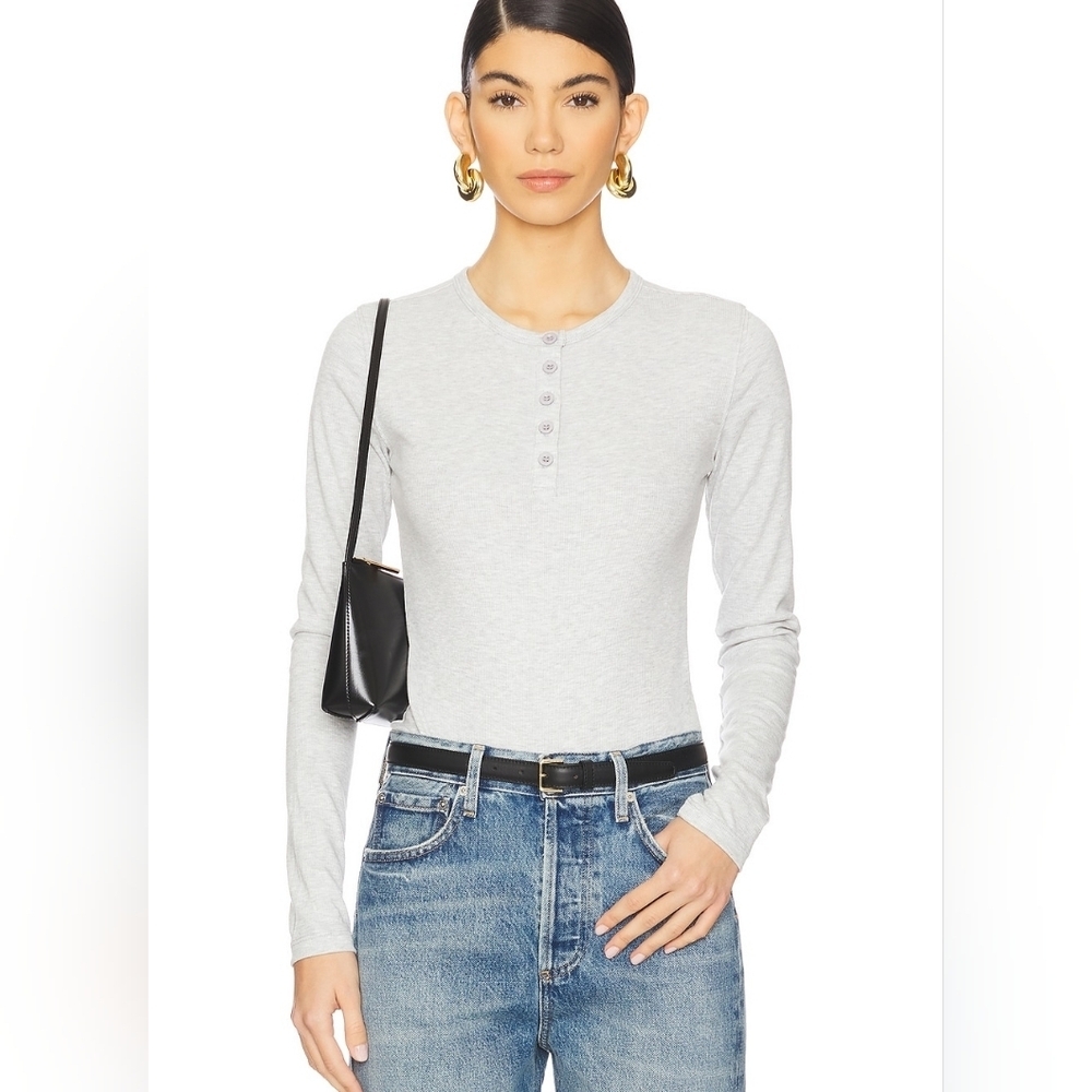 NWT WeWoreWhat Women Gray Ribbed Henley Bodysuit Size M
